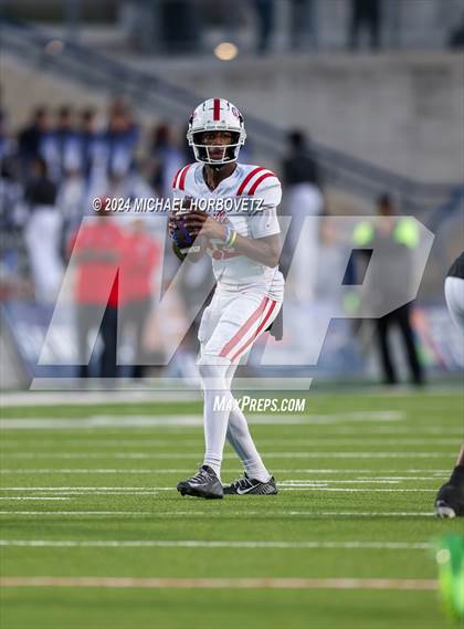Thumbnail 3 in Duncanville vs. North Crowley (UIL 6A D1 Football Semi Finals) photogallery.