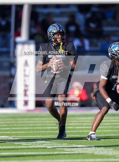 Thumbnail 2 in Duncanville vs. North Crowley (UIL 6A D1 Football Semi Finals) photogallery.