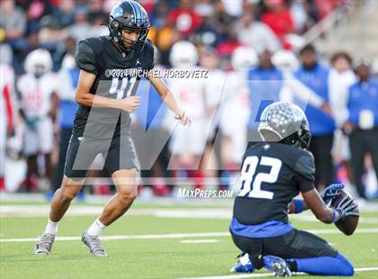 Thumbnail 1 in Duncanville vs. North Crowley (UIL 6A D1 Football Semi Finals) photogallery.