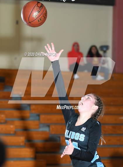 Thumbnail 3 in Highland vs. Pilibos (CIF 1st Round Playoff) photogallery.