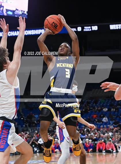 Thumbnail 1 in Westlake vs McKinney (UIL 6A State Semifinal) photogallery.
