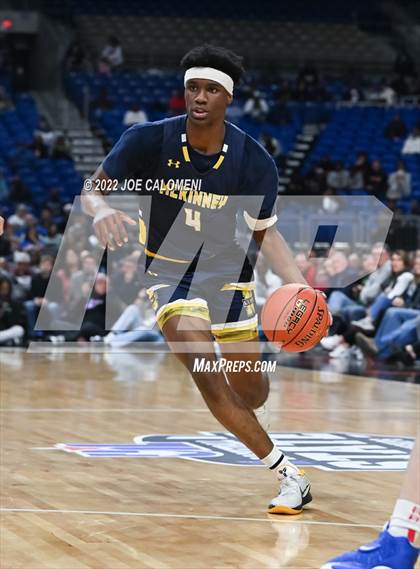 Thumbnail 3 in Westlake vs McKinney (UIL 6A State Semifinal) photogallery.