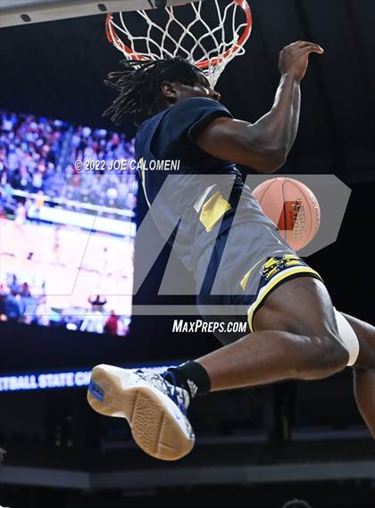 Thumbnail 2 in Westlake vs McKinney (UIL 6A State Semifinal) photogallery.