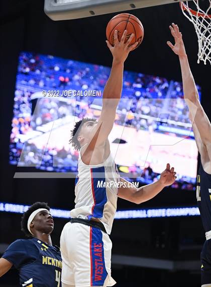 Thumbnail 3 in Westlake vs McKinney (UIL 6A State Semifinal) photogallery.