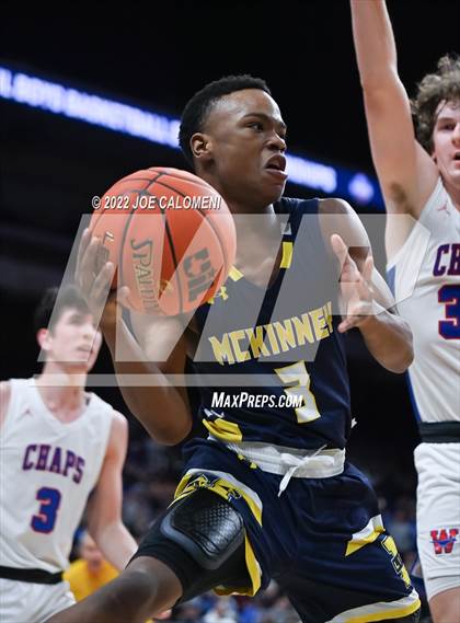 Thumbnail 2 in Westlake vs McKinney (UIL 6A State Semifinal) photogallery.