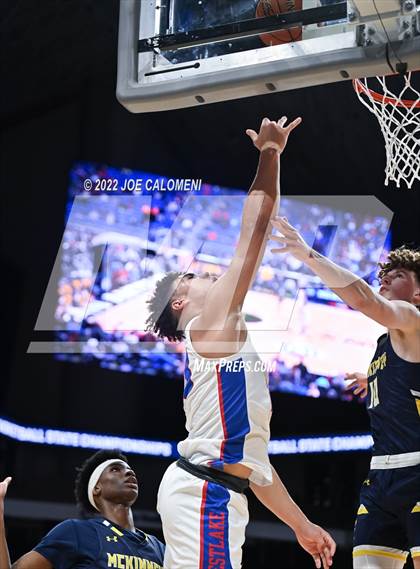 Thumbnail 2 in Westlake vs McKinney (UIL 6A State Semifinal) photogallery.