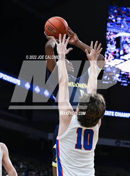 Thumbnail 3 in Westlake vs McKinney (UIL 6A State Semifinal) photogallery.