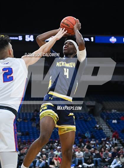 Thumbnail 1 in Westlake vs McKinney (UIL 6A State Semifinal) photogallery.