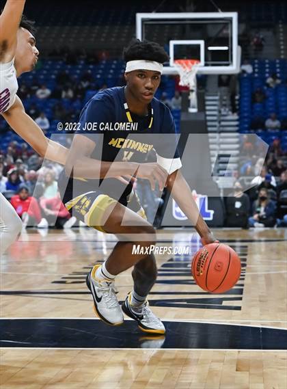 Thumbnail 3 in Westlake vs McKinney (UIL 6A State Semifinal) photogallery.