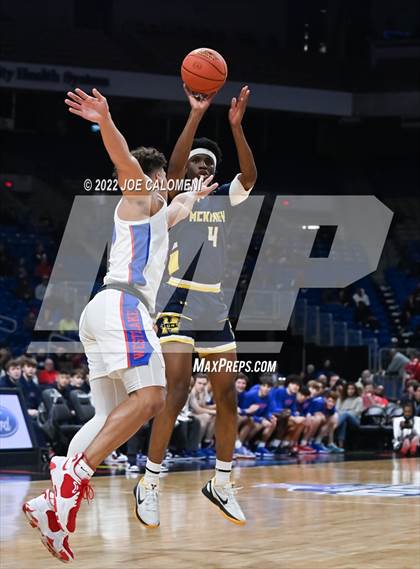 Thumbnail 3 in Westlake vs McKinney (UIL 6A State Semifinal) photogallery.