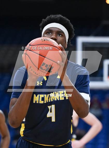 Thumbnail 2 in Westlake vs McKinney (UIL 6A State Semifinal) photogallery.