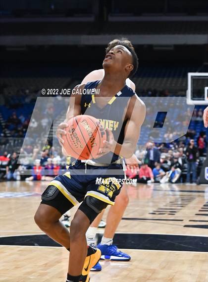 Thumbnail 2 in Westlake vs McKinney (UIL 6A State Semifinal) photogallery.