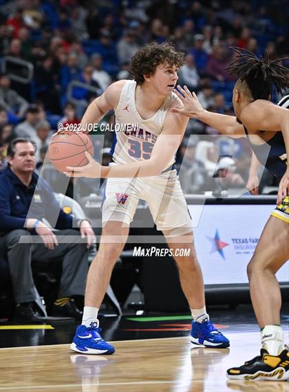 Thumbnail 2 in Westlake vs McKinney (UIL 6A State Semifinal) photogallery.