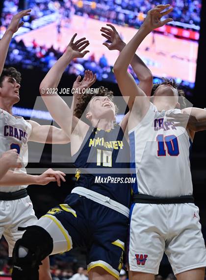 Thumbnail 1 in Westlake vs McKinney (UIL 6A State Semifinal) photogallery.