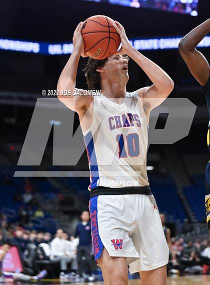 Thumbnail 2 in Westlake vs McKinney (UIL 6A State Semifinal) photogallery.