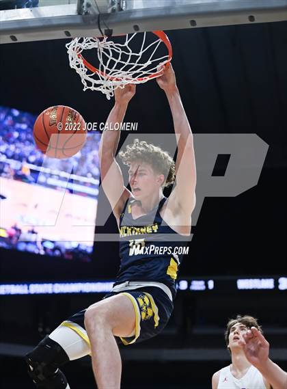 Thumbnail 1 in Westlake vs McKinney (UIL 6A State Semifinal) photogallery.