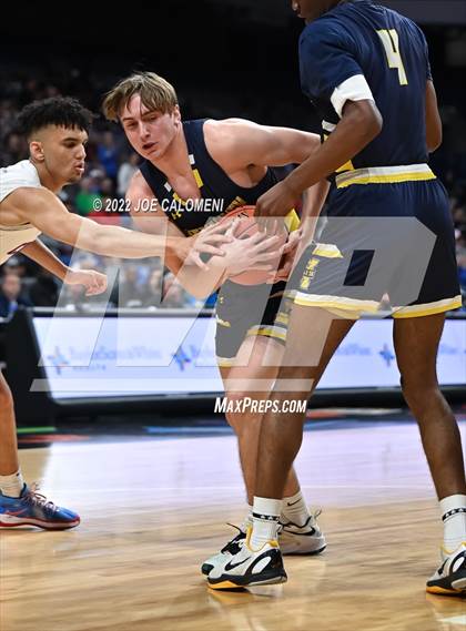 Thumbnail 3 in Westlake vs McKinney (UIL 6A State Semifinal) photogallery.