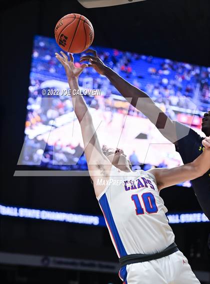 Thumbnail 2 in Westlake vs McKinney (UIL 6A State Semifinal) photogallery.