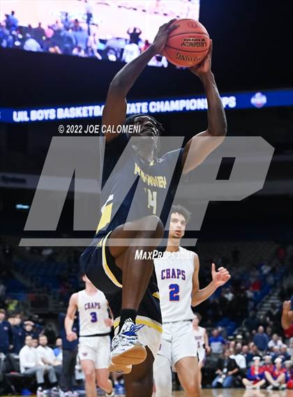 Thumbnail 1 in Westlake vs McKinney (UIL 6A State Semifinal) photogallery.