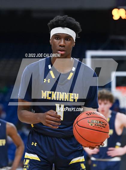 Thumbnail 3 in Westlake vs McKinney (UIL 6A State Semifinal) photogallery.