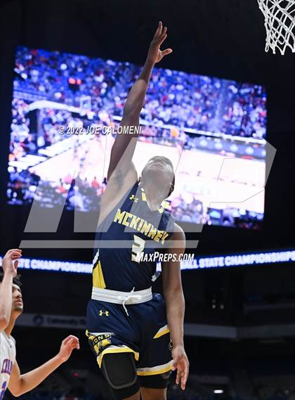 Thumbnail 2 in Westlake vs McKinney (UIL 6A State Semifinal) photogallery.