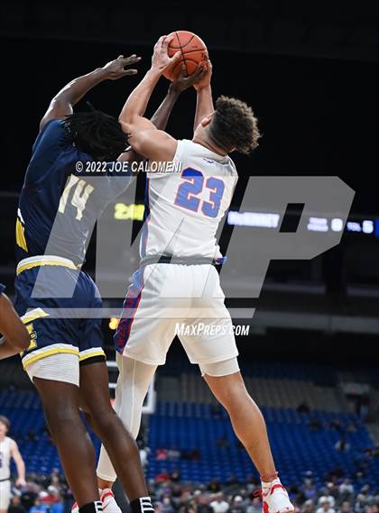 Thumbnail 2 in Westlake vs McKinney (UIL 6A State Semifinal) photogallery.