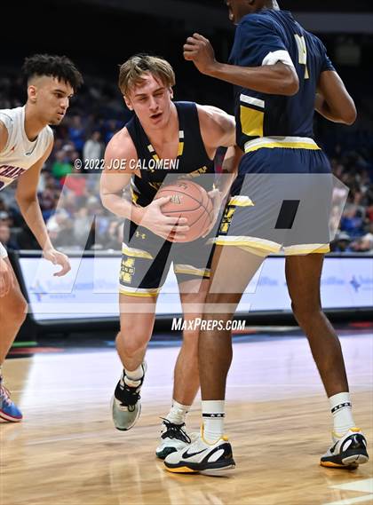 Thumbnail 3 in Westlake vs McKinney (UIL 6A State Semifinal) photogallery.