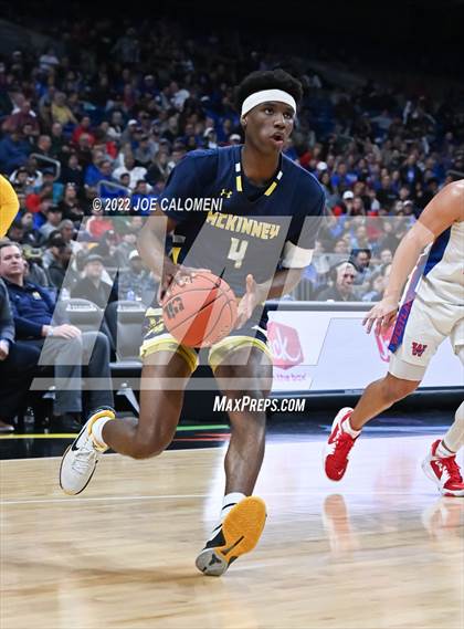 Thumbnail 3 in Westlake vs McKinney (UIL 6A State Semifinal) photogallery.