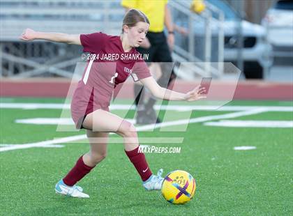Thumbnail 1 in Kaplan @ E.D. White(LHSAA Division III Bi-District) photogallery.
