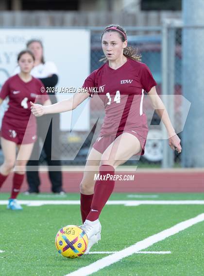 Thumbnail 3 in Kaplan @ E.D. White(LHSAA Division III Bi-District) photogallery.