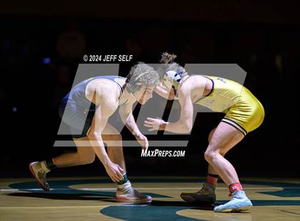 Thumbnail 3 in VHSL Region 5A Wrestling Finals photogallery.