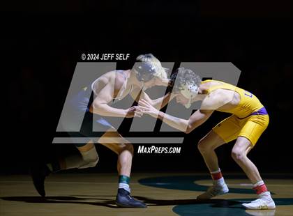 Thumbnail 2 in VHSL Region 5A Wrestling Finals photogallery.