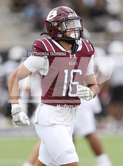 Thumbnail 1 in Randle vs. Bastrop (UIL 5A D2 Football Region 3 Regional) photogallery.