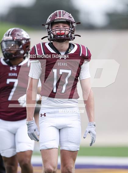 Thumbnail 1 in Randle vs. Bastrop (UIL 5A D2 Football Region 3 Regional) photogallery.