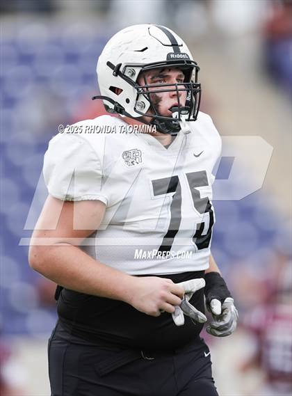 Thumbnail 1 in Randle vs. Bastrop (UIL 5A D2 Football Region 3 Regional) photogallery.