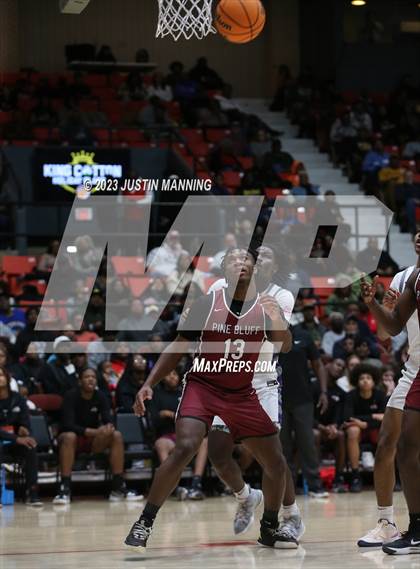 Thumbnail 2 in Pine Bluff vs. Gonzaga (King Cotton Classic) photogallery.