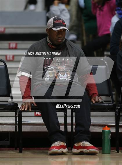 Thumbnail 2 in Pine Bluff vs. Gonzaga (King Cotton Classic) photogallery.