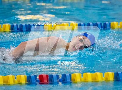 Thumbnail 1 in IHSAA Sectional 9 Finals photogallery.