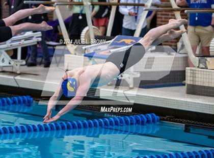Thumbnail 2 in IHSAA Sectional 9 Finals photogallery.