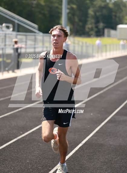 Thumbnail 2 in Cushing Invitational photogallery.