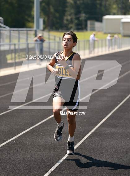 Thumbnail 3 in Cushing Invitational photogallery.