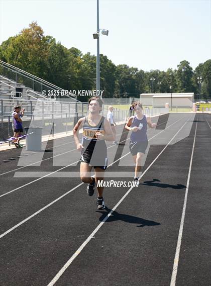 Thumbnail 2 in Cushing Invitational photogallery.