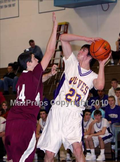 Thumbnail 2 in Cranberry Area vs North Clarion (Short Street Motorcars Tournament) photogallery.