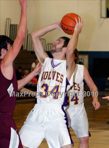 Thumbnail 1 in Cranberry Area vs North Clarion (Short Street Motorcars Tournament) photogallery.