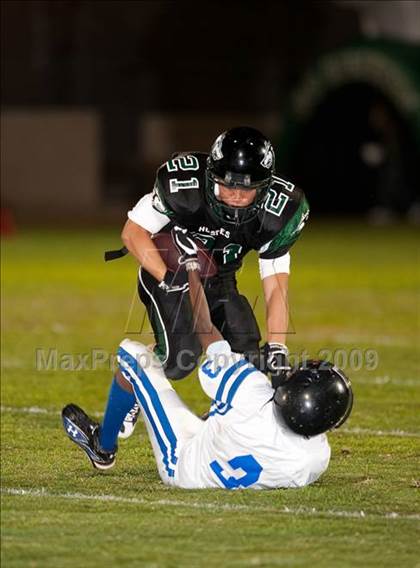 Thumbnail 2 in Fairmont Prep vs. Lutheran photogallery.