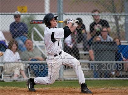 Thumbnail 3 in Hunter @ Riverton photogallery.