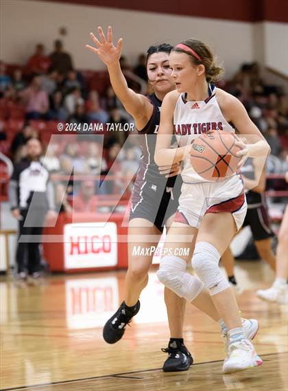 Thumbnail 3 in Hico vs Lingleville (Hico Tournament) photogallery.