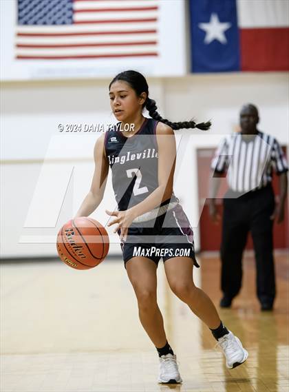 Thumbnail 1 in Hico vs Lingleville (Hico Tournament) photogallery.