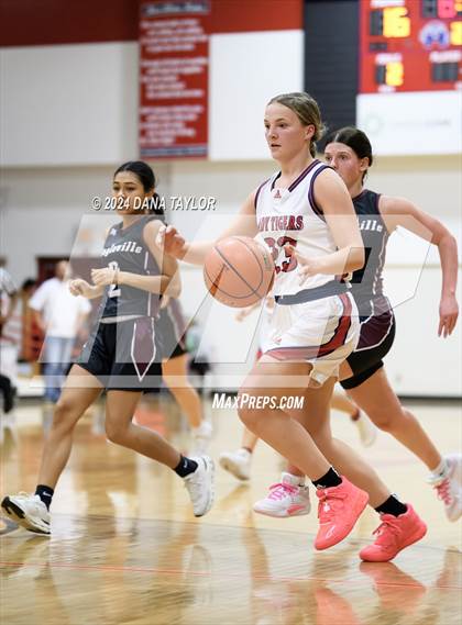 Thumbnail 3 in Hico vs Lingleville (Hico Tournament) photogallery.