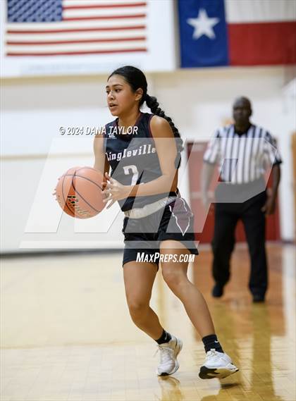 Thumbnail 2 in Hico vs Lingleville (Hico Tournament) photogallery.